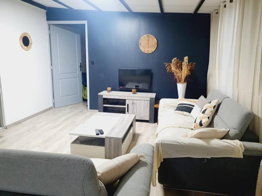 Sweet Metykaz Apartment เลอ ตอมปง ภายนอก รูปภาพ